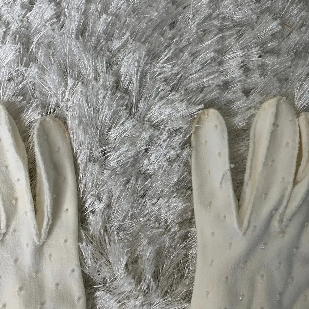 50s 60s White Gloves Pearl Embellishment OSFM